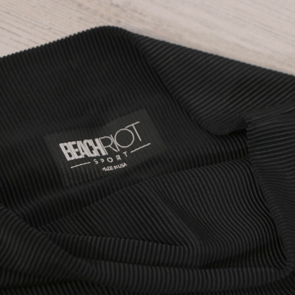 Beach Riot Core Collection Ribbed Bike Short Black Small NEW - Picture 6 of 7